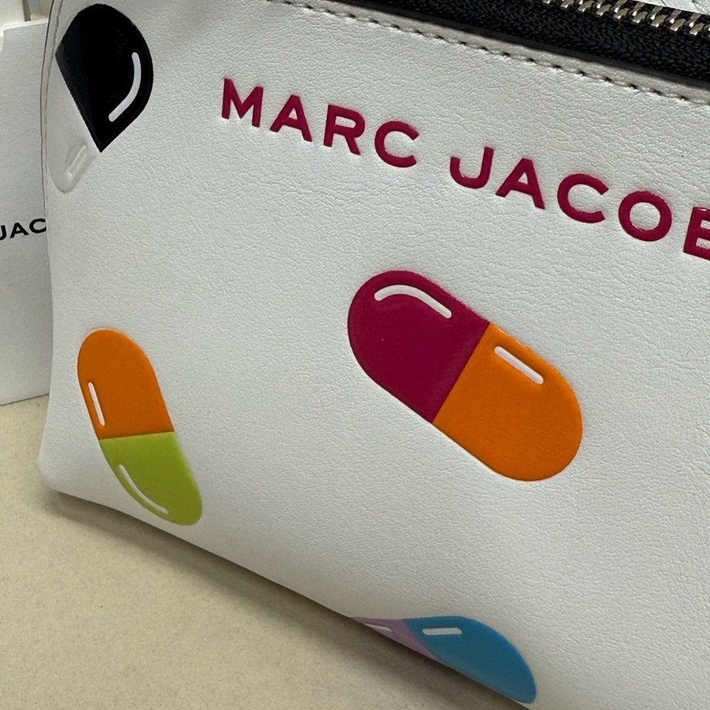 (new+tag) Marc Jacobs RARE small crossbody white leather fit large iphone - Picture 3 of 16